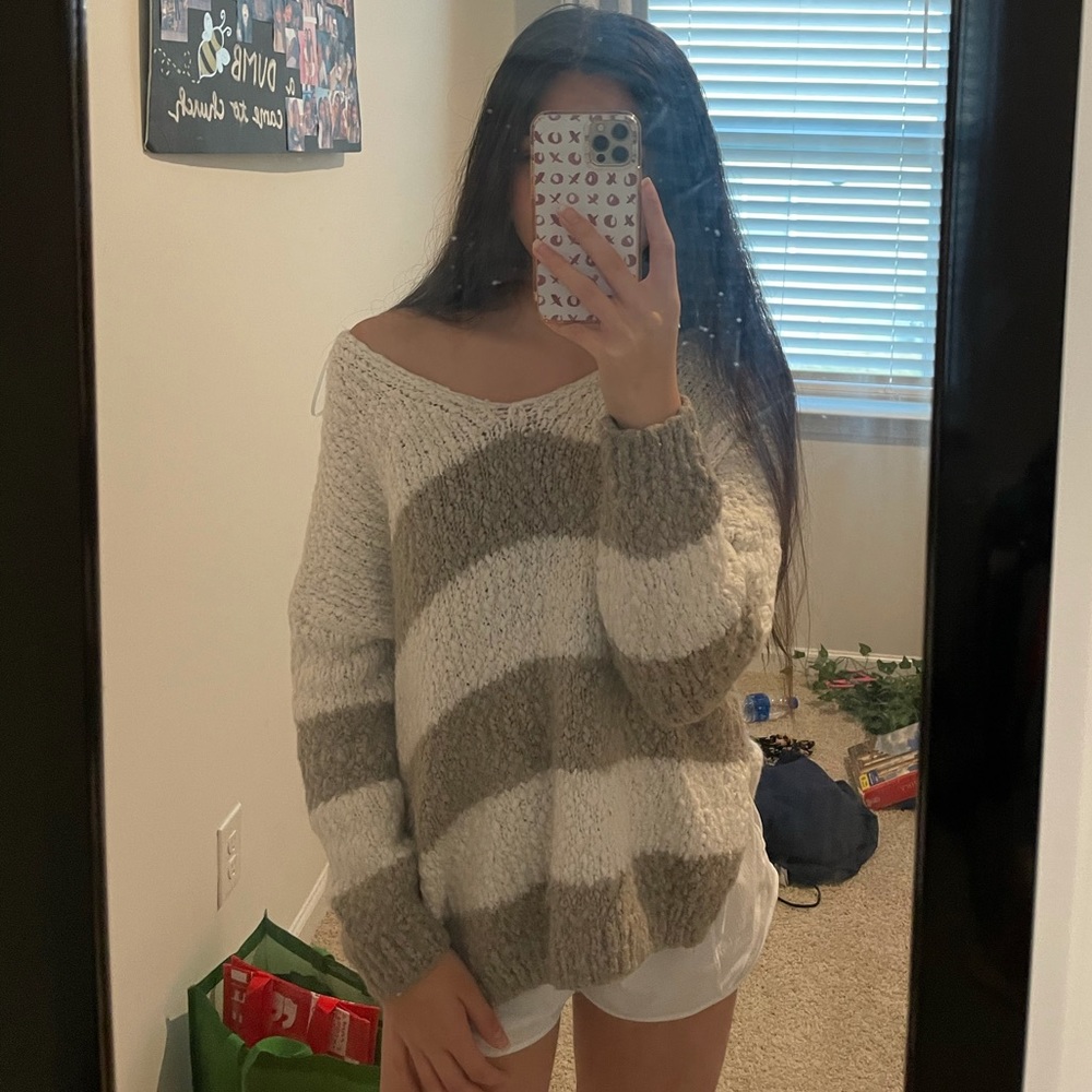 ALTARD STATE SWEATER